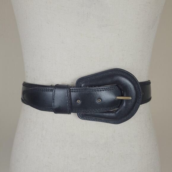 Gorbani Belt Medium Black Leather Padded Buckle Retro Minimalist Statement 80s